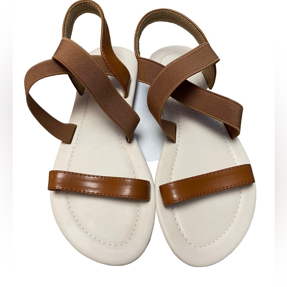 Girls Cross Strap Sandals Size: 35EU (3 kids) - Picture 6 of 11